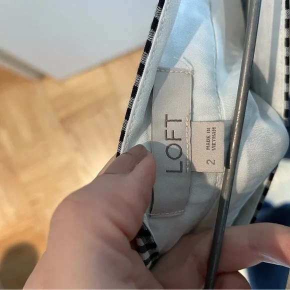 Loft - Faux wrap skirt - Picture 2 of 4